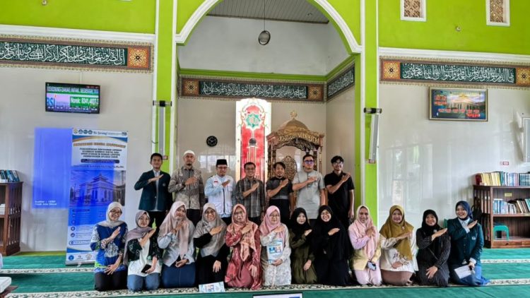 Dosen FEB Unila Gembleng Pelaku UMKM Syariah Susun Laporan Keuangan Digital