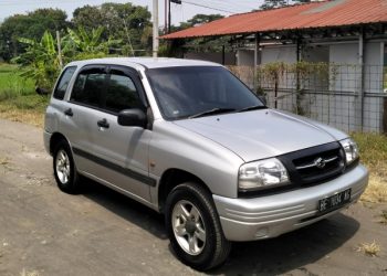 Suzuki Escudo 1.6 Tahun 2004 Tangan Pertama Dijual Rp75 Juta, Full Orisinil dan Belum Pernah Tabrakan