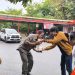 Seporsi Nasi, Sebuah Kepedulian: Taring dan Zitline Berbagi di Bandar Lampung
