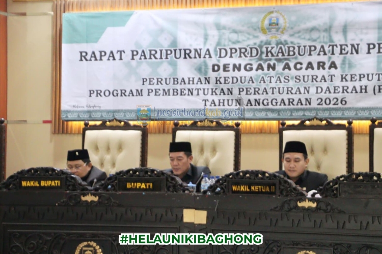 DPRD Pesisir Barat Bahas Perubahan Perda Pemilihan Peratin Sesuai Regulasi Nasional