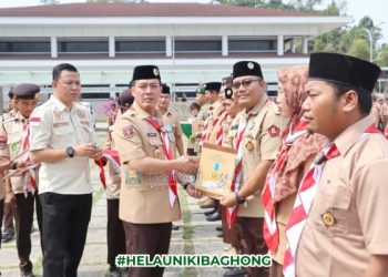 Bupati Dedi Irawan Buka LT III ke-I, Dorong Pramuka Pesisir Barat Junjung Sportivitas