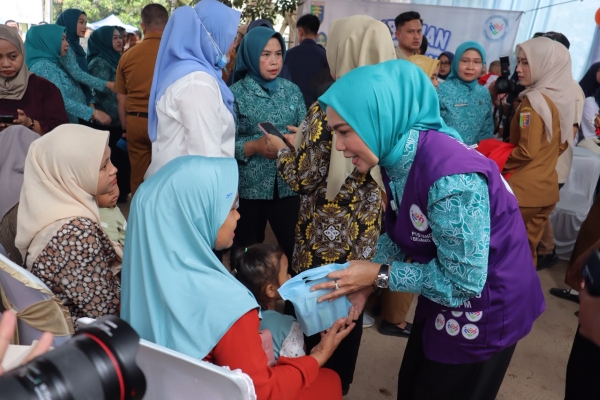 Desa TAPIS Dicanangkan, TP PKK Lampung Dorong Kemandirian dan Kesejahteraan Keluarga