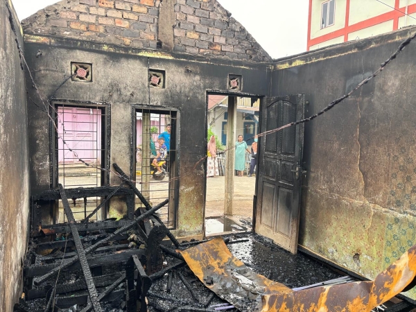 Kebakaran Rumah Jurnalis Radarri.com di Palembang Sisakan Keprihatinan